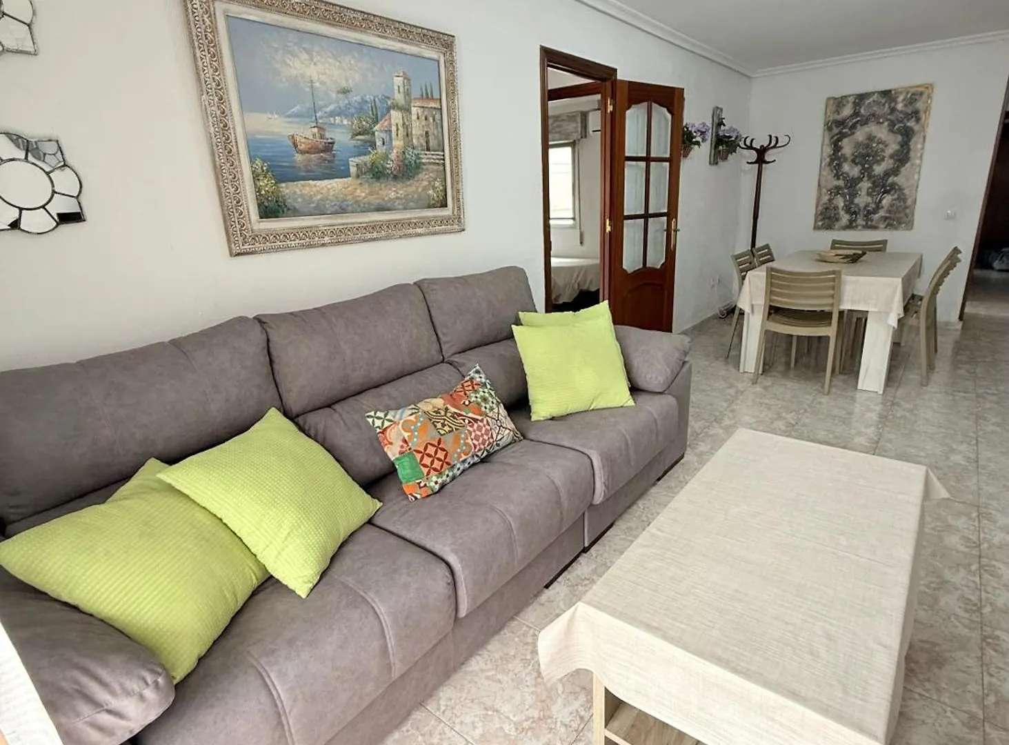 Apartamento El Arenal - Free Parking Cordoba Spain