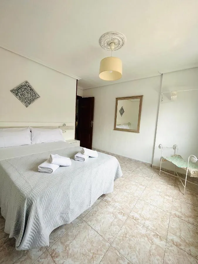 Apartamento El Arenal - Free Parking Cordoba 0*,